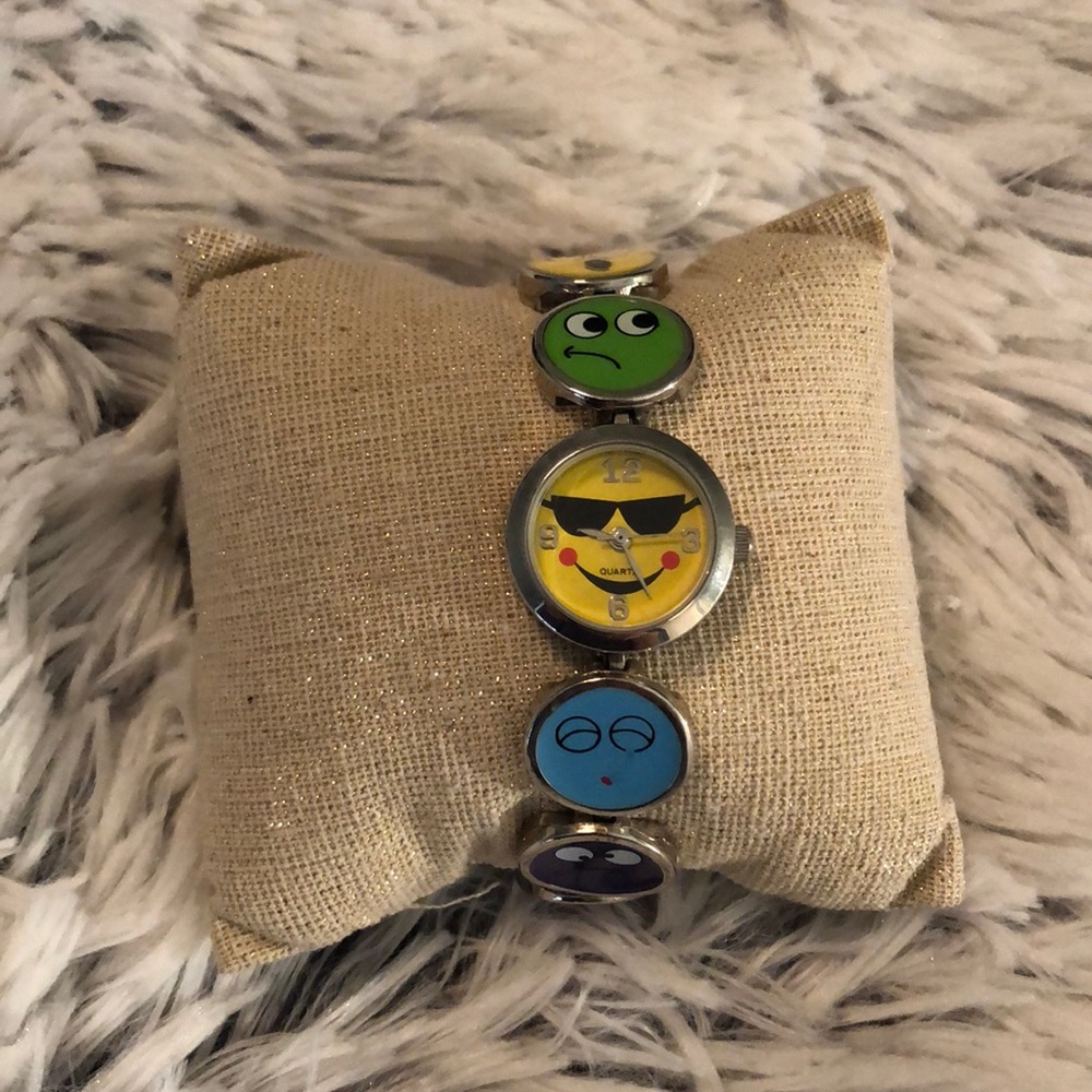 Quirky little watch.